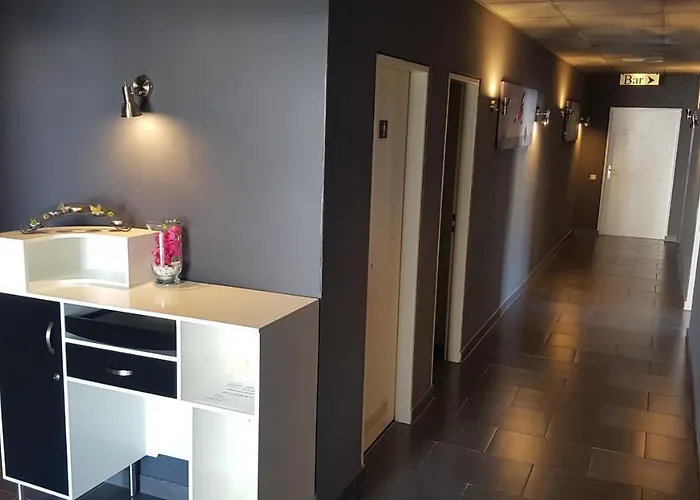 105 Hotel
